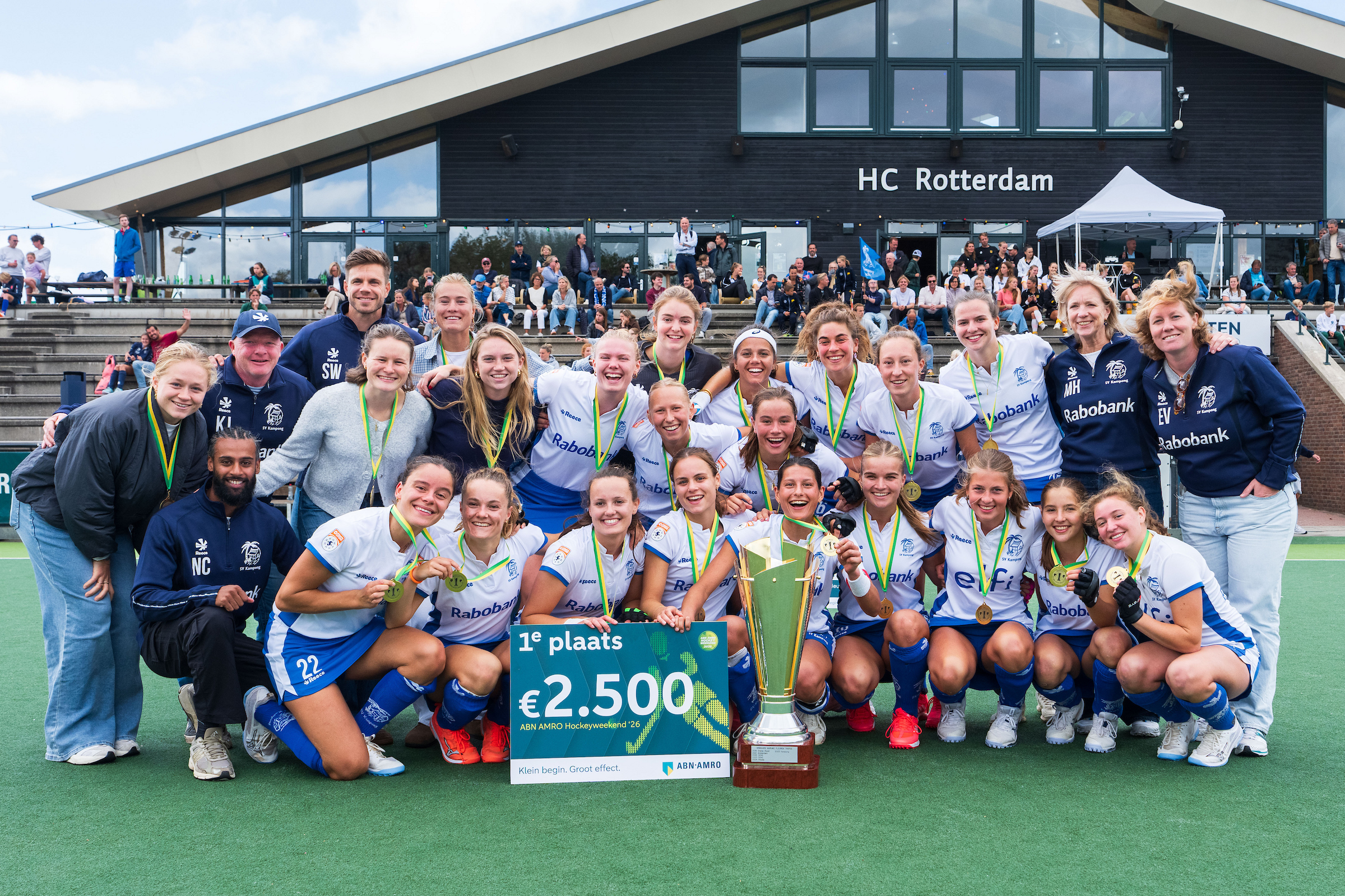 Kampong verslaat Bloemendaal en wint ABN Cup opnieuw