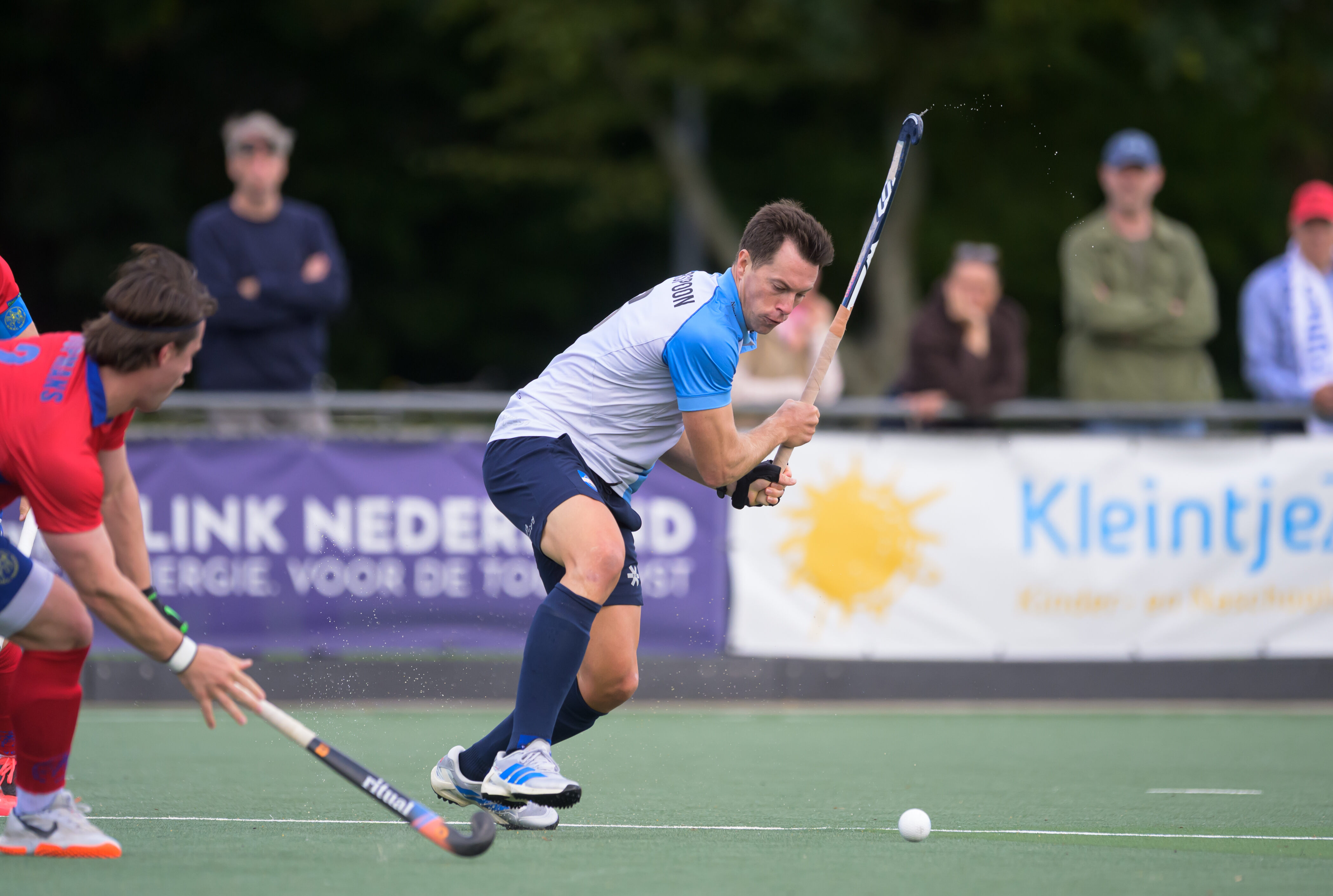 Wotherspoon schittert bij Hurley: ‘Ik zou honderd procent stoppen’