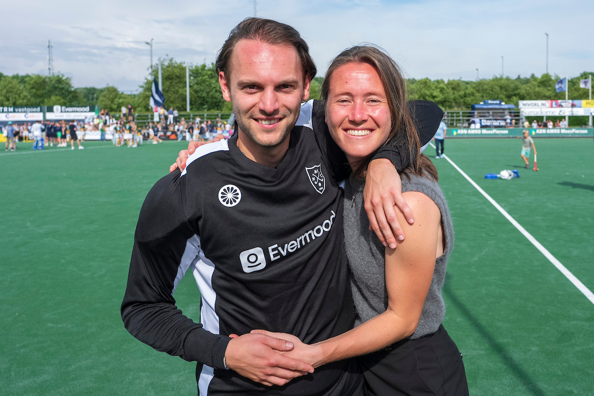 Hockeystel Diederen-Bogers stopt tegelijk: ‘Kon bijna niet mooier’